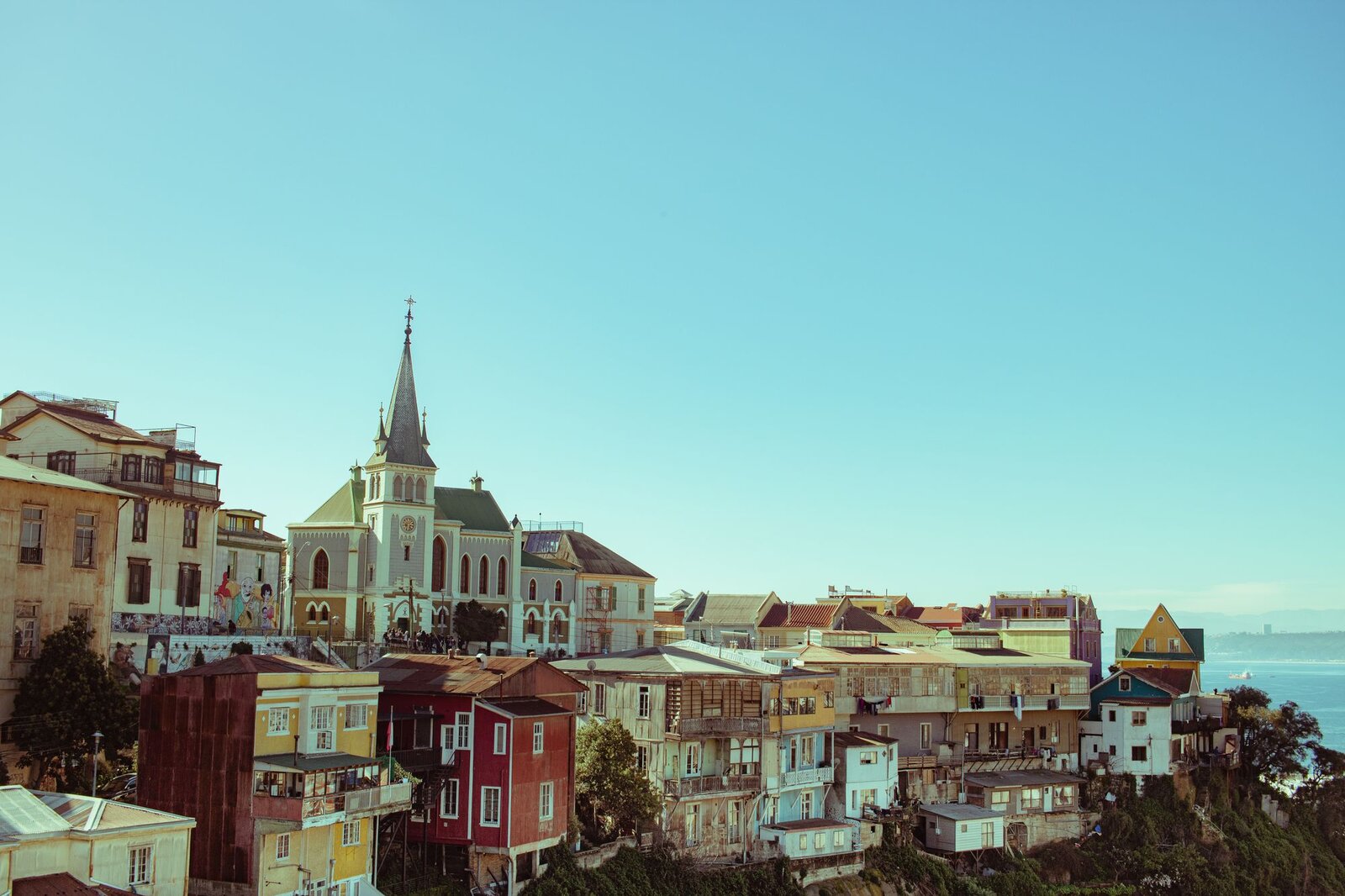 Cerros Alegre y Concepción, Metro Valparaíso